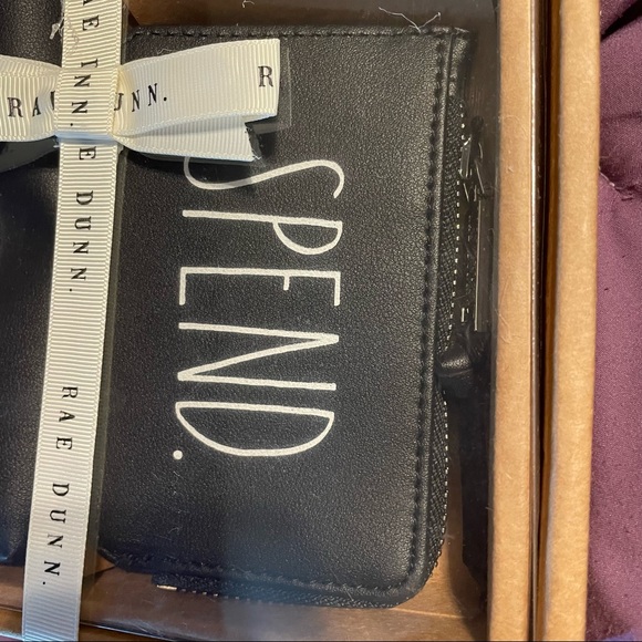 Beautiful Rae Dunn accessory set with purse, ear bud case and wallet! - Picture 6 of 8